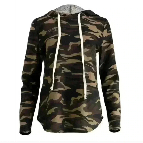 Sweaters - 🍂 Camouflage Hoodie